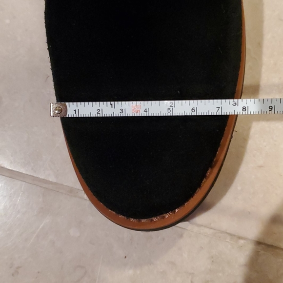 EUC Coach Belmont black suede boots - Picture 7 of 9